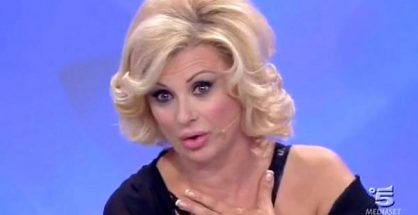 quanto-guadagna-tina-cipollari